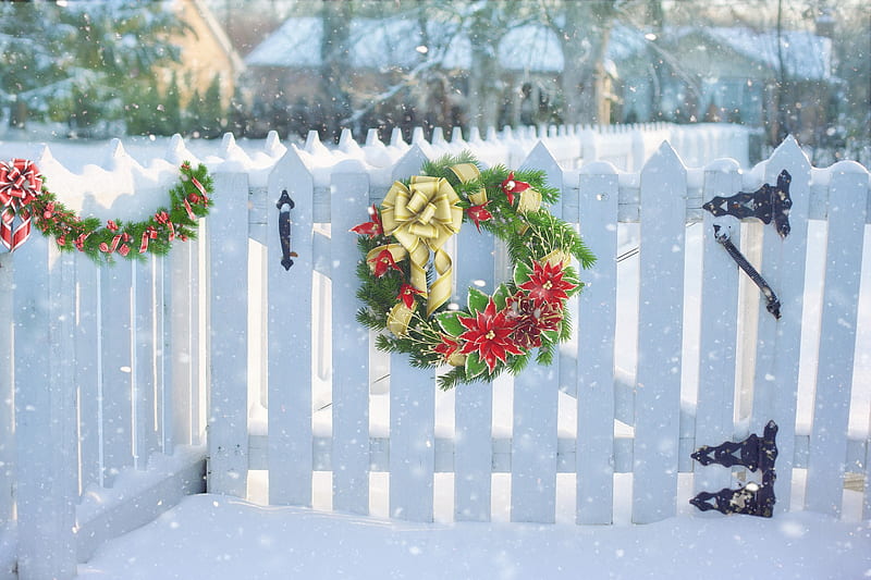 Christmas Wreath, christmas, holiday, snow, zcelebrate18, zchristmas18, HD wallpaper