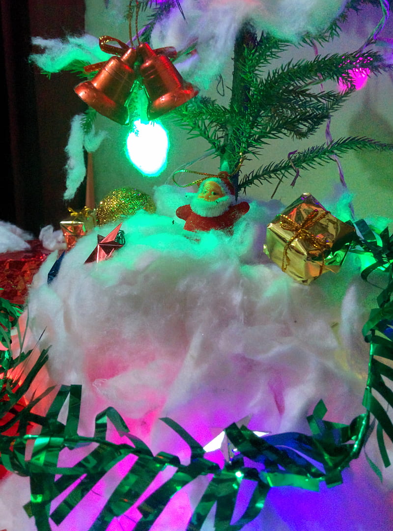 Christmas, amoled, ball, decoration, fantasy, iphone, santa, santaclaus, snow, HD phone wallpaper