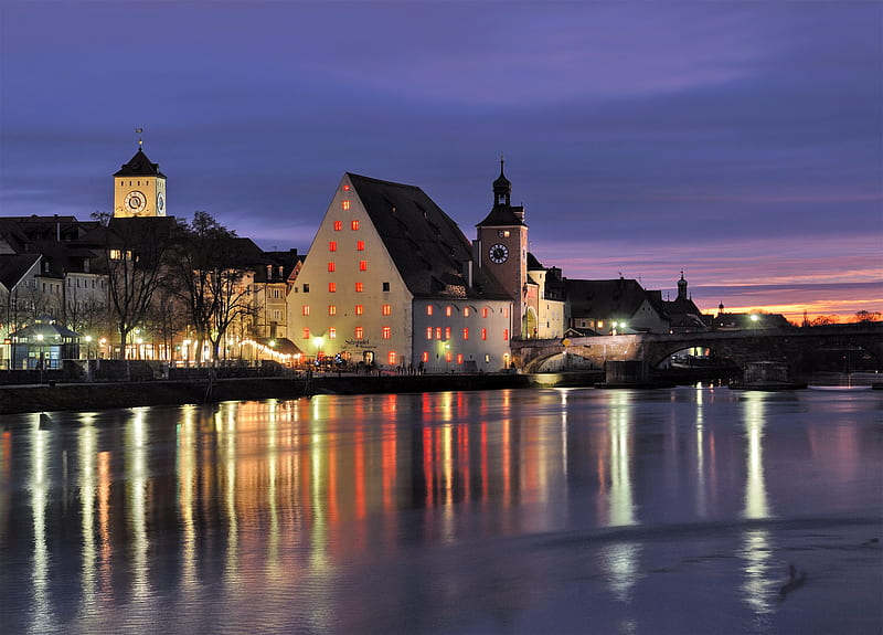 Regensburg Illumination, germany, town, bonito, city, village, river, reflection, bavaria, regernsburg, night, HD wallpaper