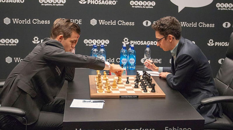 Magnus Carlsen and Fabiano Caruana play to bloodless draw in Game 4 – as it  happened, World Chess Championship 2018