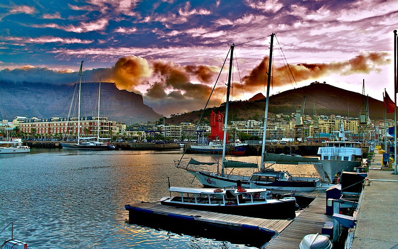 CITY under BEAUTIFUL SKY, city, boats, clouds, sky, harbor, HD wallpaper