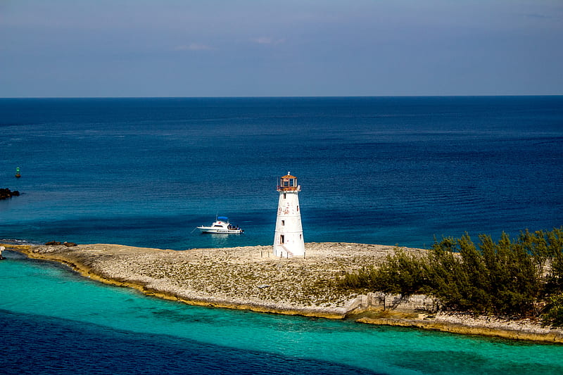 Lighthouse plus boat, adventure, bahamas, blue, boat, clean, house, light, lighthouse, sea, HD wallpaper