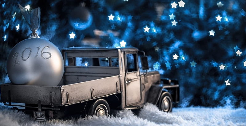 Christmas Toys, Christmas, Toys, Holidays, Car, Balls, Christmas balls, Trucks, HD wallpaper