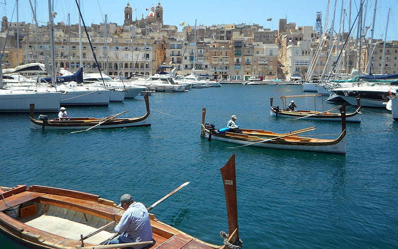Harbor in Valletta, Malta, boats, Valletta, harbor, Malta, yachts, water, HD wallpaper
