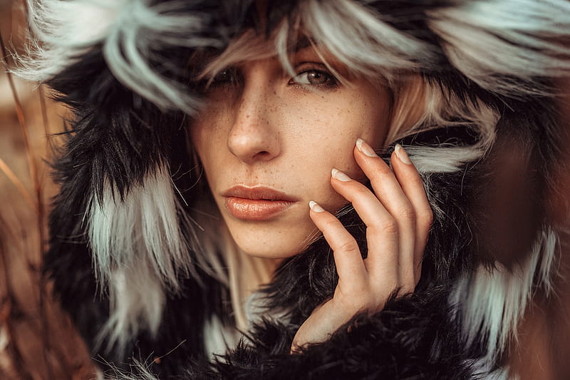 Beauty, hood, girl, model, hand, face, woman, fur, winter, HD wallpaper ...