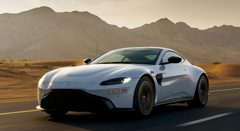 2019 Aston Martin Vantage (Color: White Stone) - Front Three-Quarter , car, HD wallpaper 2019 Aston Martin Vantage (Color: White Stone) - Front Three-Quarter , car, HD wallpaper