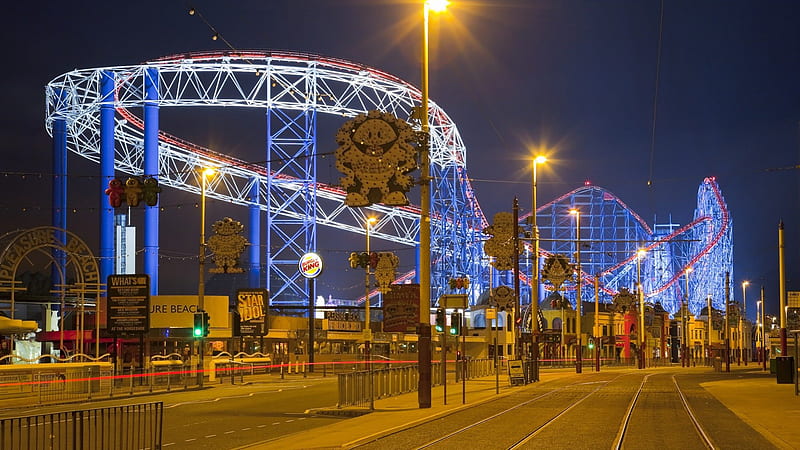 Pleasure Beach Amusement Park In England Amusement Park Roller Coaster Tracks Hd Wallpaper Peakpx