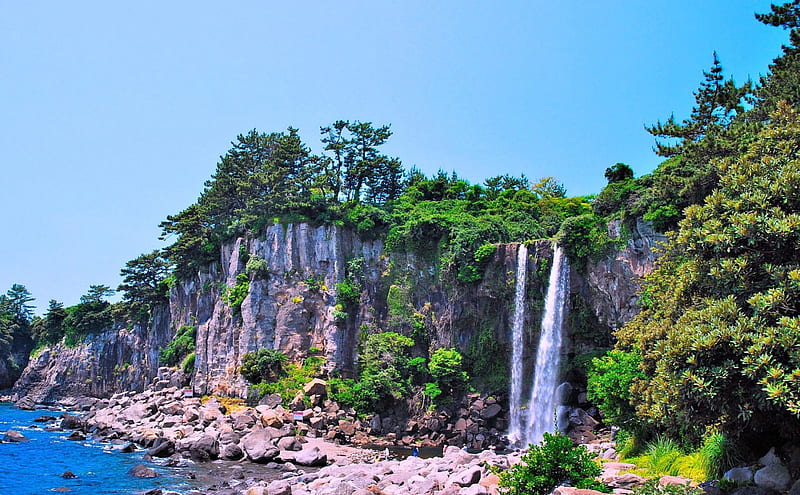 Waterfall on Jeju Island, South Korea, beach, Waterfall, Island, South Korea, HD wallpaper