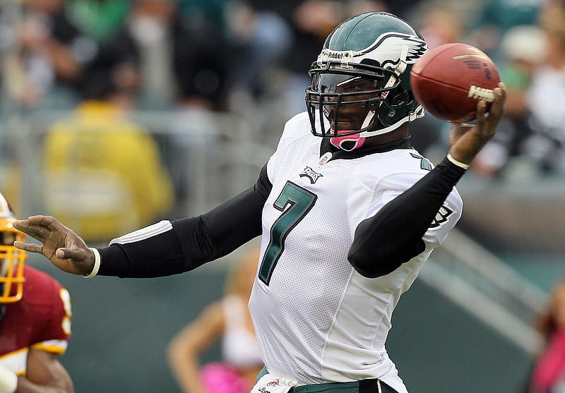 Michael Vick Vs. Kevin Kolb: Which QB Will Get the Eagles Further?. News, Scores, Highlights, Stats, and Rumors, HD wallpaper