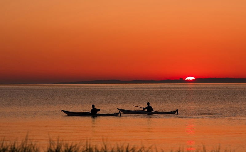 Two Boatman at Sunset, sunset, river, boat, fisherman, HD wallpaper