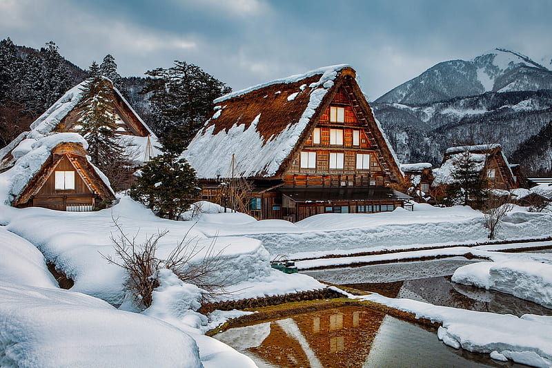 Winter chalets, snow, chalet, winter, mountain, bonito, reflection, HD wallpaper