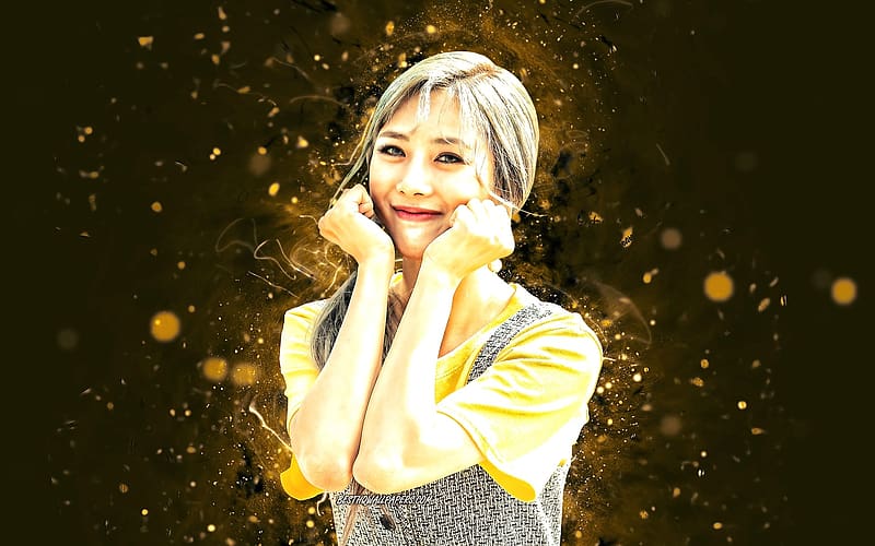 Yoohyeon K-Pop South Korean Singer Yellow Neon Lights, south korean, singer, neon lights, yoohyeon, celebrities, people, chanteuse, music, kpop, yellow neon, HD wallpaper