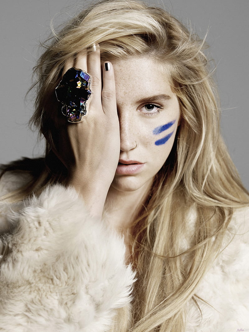 Kesha, women, singer, blonde, hand on face, fur, fur coats, long hair, celebrity, HD phone wallpaper