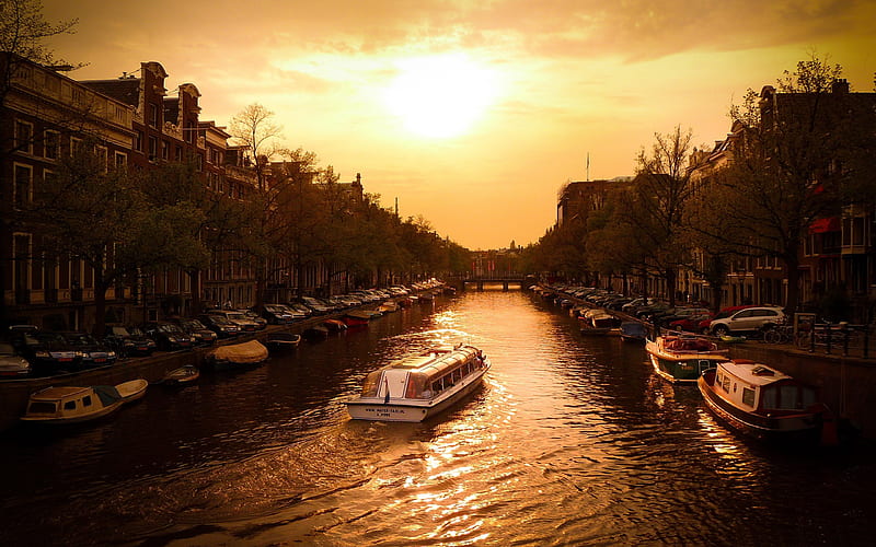 Canal Cruise Amsterdam-European Landscape, HD wallpaper