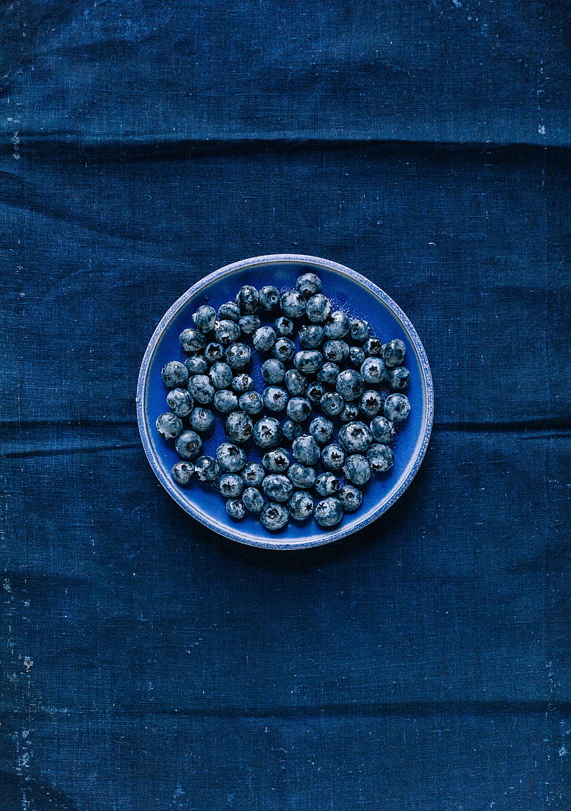 blueberries, plate, denim, background, HD phone wallpaper