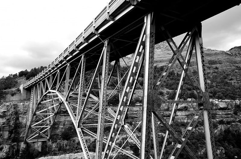Rusty Bridge, loud, outrage, astonishing, incredible, outrageous, prodigious, peachy, blowing, God, best, top, untamed, uncommon, super, astounding, quiet, adventure, highway, tops, spectacular, white, untame, office, extravagant, impressive, black and white, breathtaking, superb, immense, bridge, inconceivable, color, grand, regard, overpass, first class, spectacle, marvelous, striking, monochrome, unreal, admiration, primo, 1st, marvel, breathe, Create, dramatic, rad, greatest, Creator, stupendous, aces, tame, extra, legend, bandw, doozie, a-ok, out-of-this-world, astonishment, remarkable, respect, black, legendary, impress, cool, awesome, great, 10, turn, groovy, arizona, travel, breath, a-1, wonder, unbelievable, astonish, wild, out-of-sight, dream, tamed, top drawer, ten, turn-on, terrific, 1st class, wonderment, fantastic, mono, desenho, colors, b-w, phenomenal, on, fictitious, physical, fab, sedona, Creation, oak creek, first, feral, earth, mind blowing, natural, mind, admire, HD wallpaper