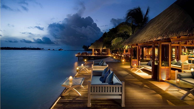 Khu nghỉ dưỡng ở Maldives với spa sẽ đem đến cho bạn một trải nghiệm tuyệt vời và đáng nhớ. Hình ảnh liên quan đến khu nghỉ dưỡng của Maldives sẽ đưa bạn đến những bãi biển đầy cát trắng và những trải nghiệm spa đỉnh cao. Hãy cùng khám phá những khu nghỉ dưỡng tuyệt vời tại Maldives.