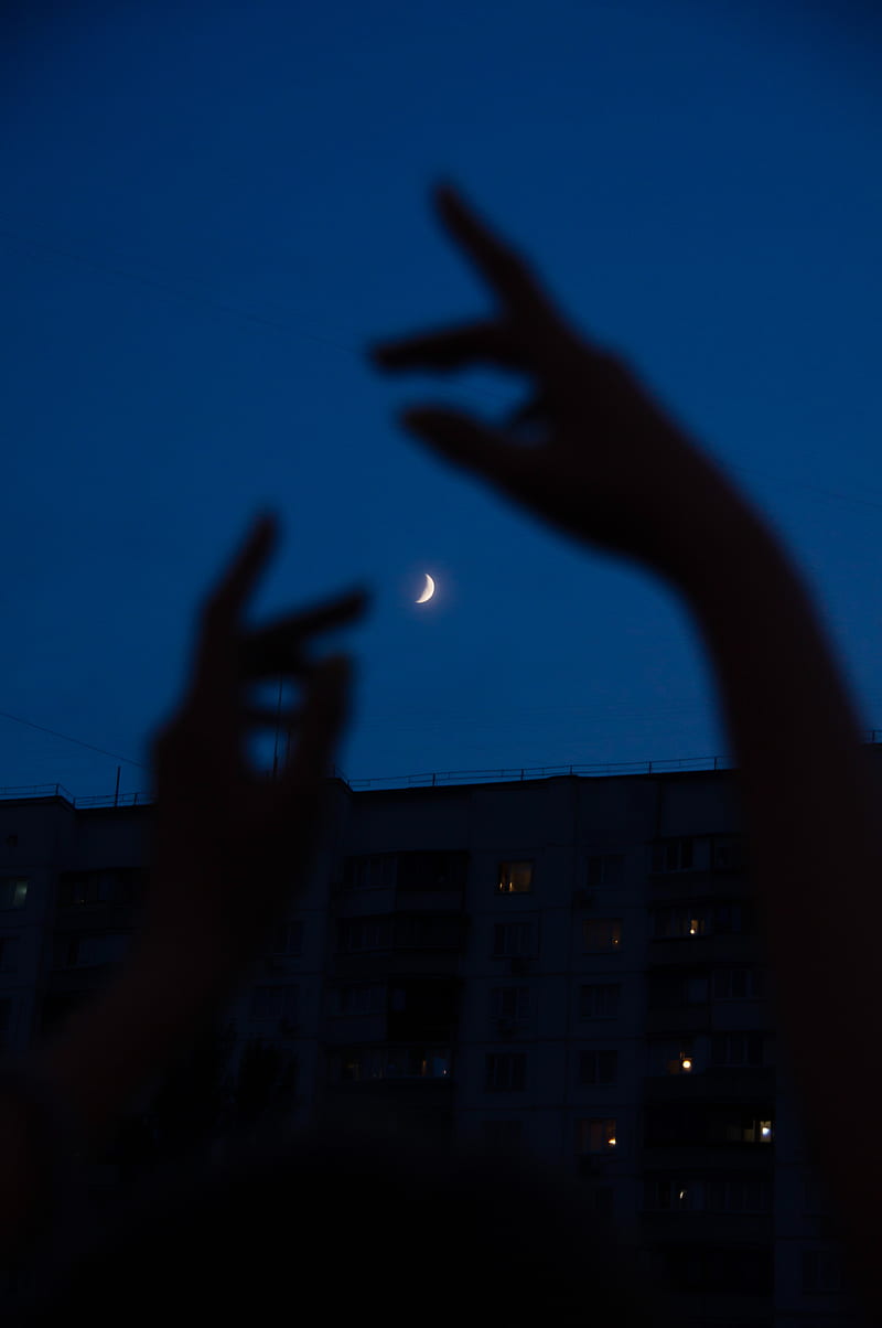 night, moon, dark, hands, building, HD phone wallpaper