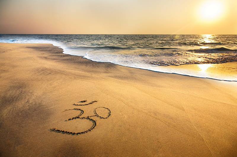 Om Symbol on the Beach, beach, brahma, sand, symbol, indian, ocean, om, sea, HD wallpaper