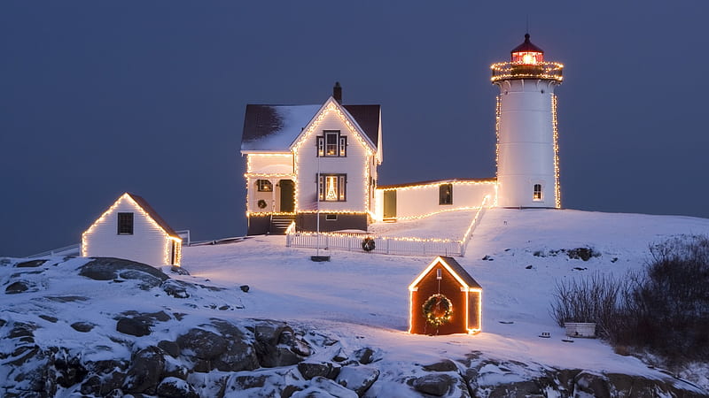 Christmas Scenery, Christmas, White, Peaceful, Lighthouse, Nature, Chapel, Snow, Lights, House, Hill, HD wallpaper