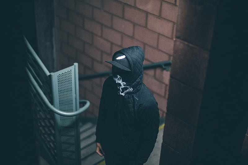 Man In Hood Smoking, smoking, hoodie, graphy, HD wallpaper