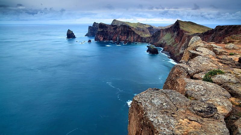 rugged seacoast on madeira portugal, rocks, cliffs, clouds, coast, sea, HD wallpaper