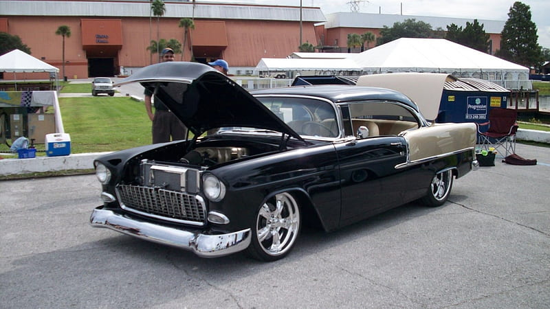 1955-1956 Chevy, Black, GM, Bowtie, Gold, HD wallpaper 1955-1956 Chevy, Black, GM, Bowtie, Gold, HD wallpaper