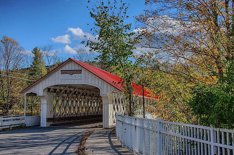 Autumn Morning at the Ashuelot Covered Bridge, colors, fall, new Hampshire, trees, leaves, HD wallpaper