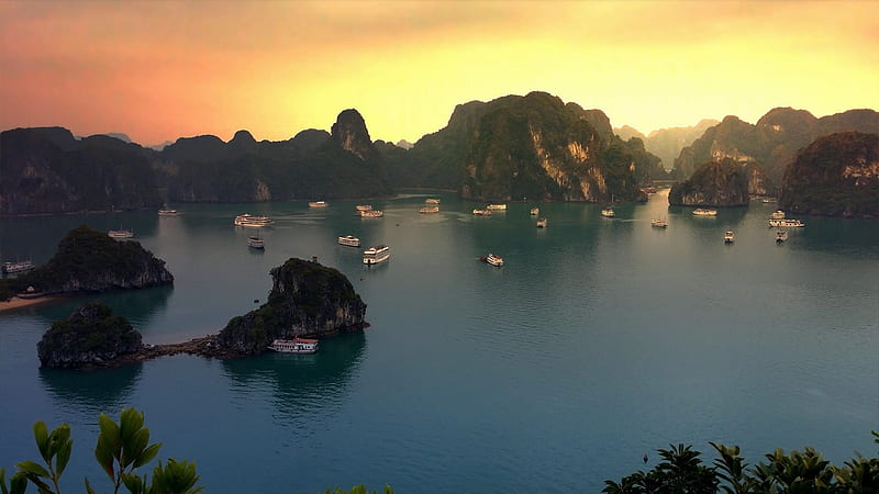 Vietnam Sunset on Halong Bay-2016 Bing, HD wallpaper