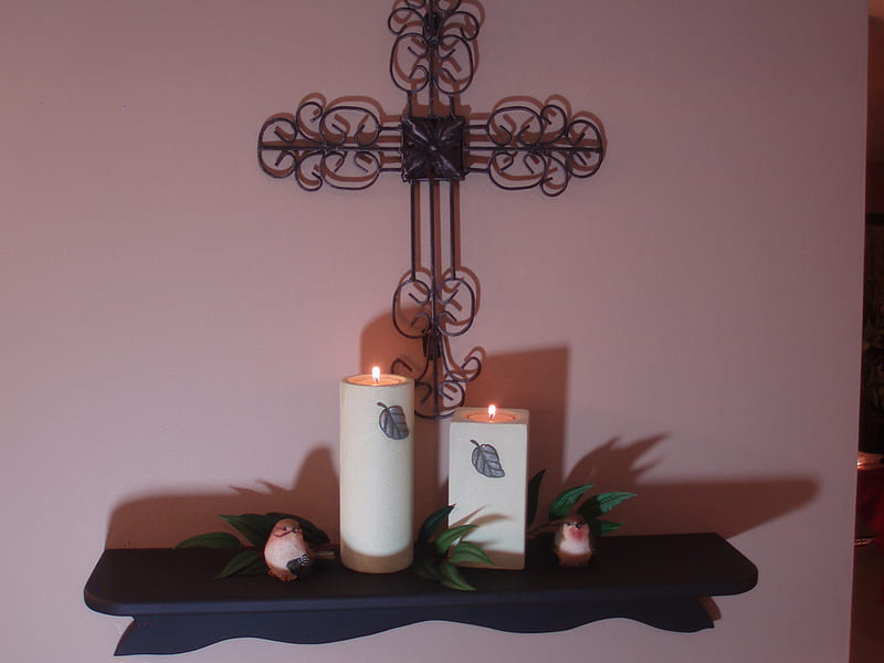 The Cross for My Friend Margarita Maria, still life, statues, decoration, home, cross, candles, HD wallpaper