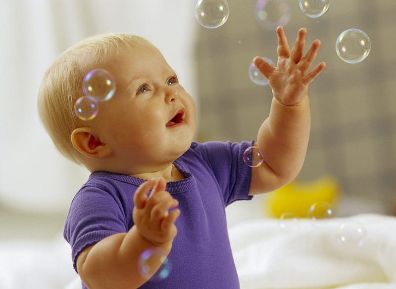 Catching bubbles (For the angel of my Anna), adorable, magic, sweet, love, bubbles, beauty, child, little angel, happy moments, blonde, baby, cute, hands, lovely face, purple, eyes, childhood, HD wallpaper