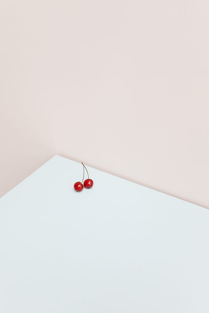 Red and Silver Beads on White Table, HD phone wallpaper