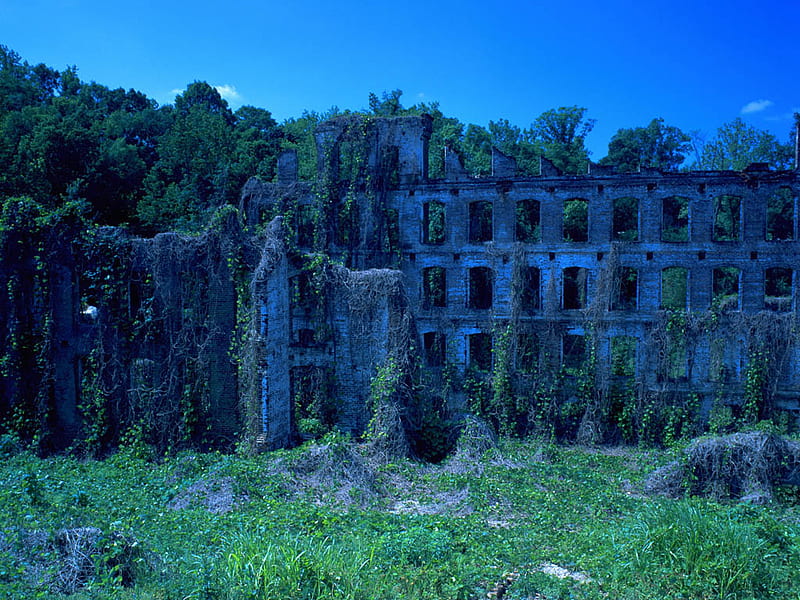 AN OLD RUN DOWN BUILDING, archtiecture, ruins, site, ancient, HD wallpaper