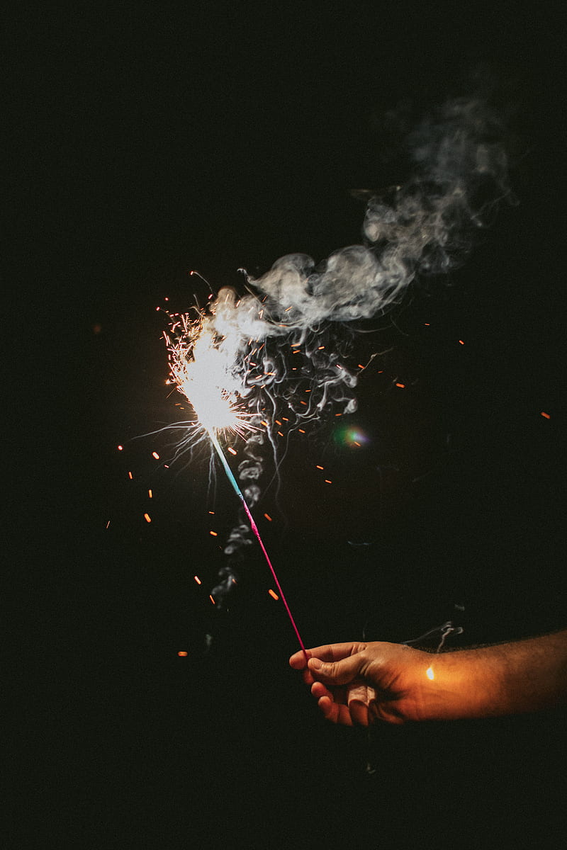 sparklers, sparks, hand, black, glow, HD phone wallpaper
