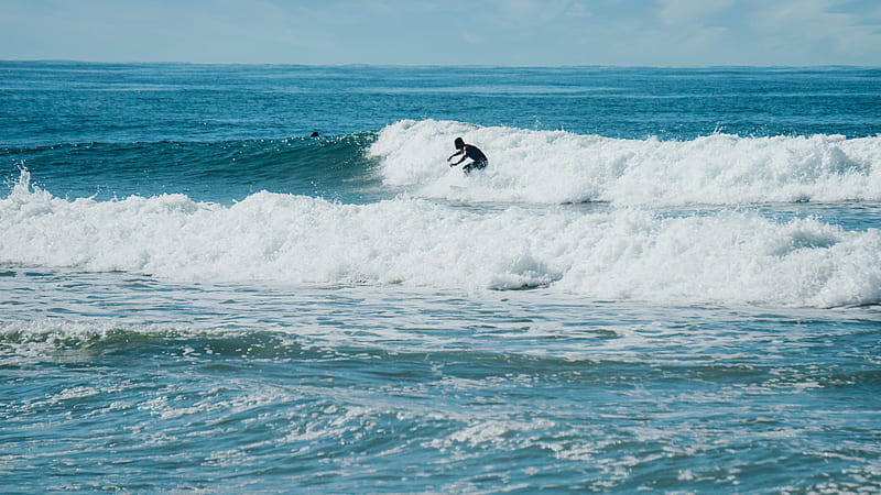 Man Surfing on Sea Waves, HD wallpaper