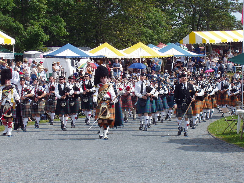 The Highland Games Parade, kilts, games, parade, scotts, HD wallpaper