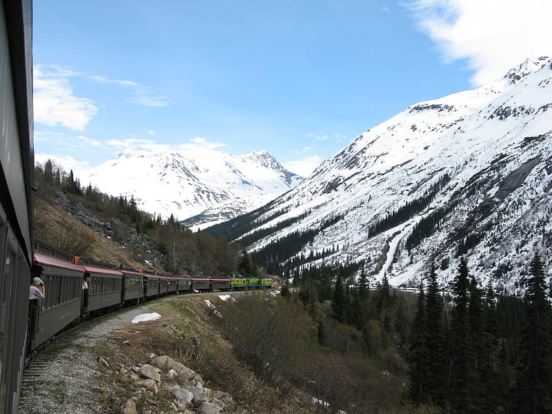 Scenic Trains Ride Through The Yukon, mountain, train, yukon, bend, scenic ride, HD wallpaper