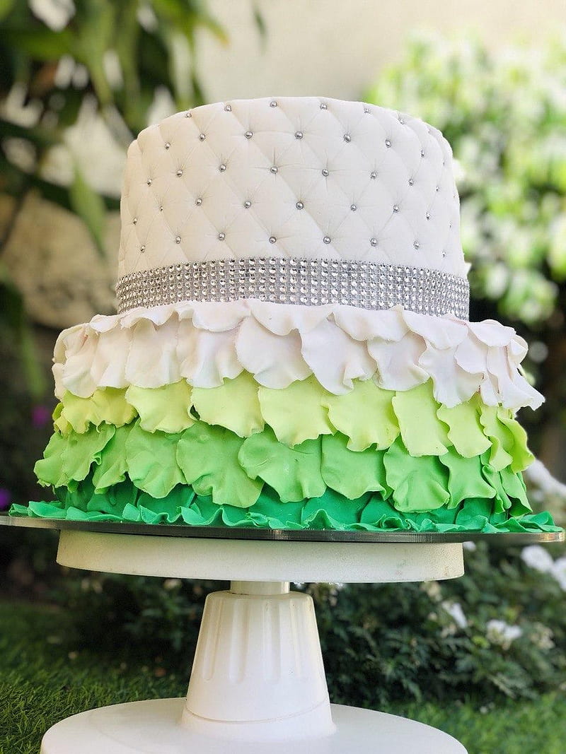 Cake, beautiful cake, cake design, elegant, fondant cake, green, ombere cake, rosa cake, ruffle cake, HD phone wallpaper