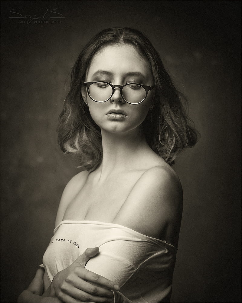 sepia, women, model, bare shoulders, portrait, women with glasses, HD phone wallpaper