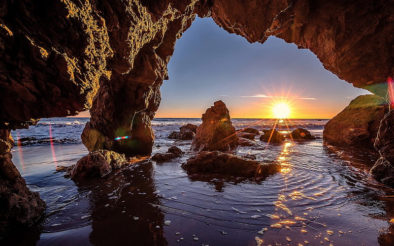 sunset in a cave, beach, cool, ocean, nature, sunset, fun, HD wallpaper