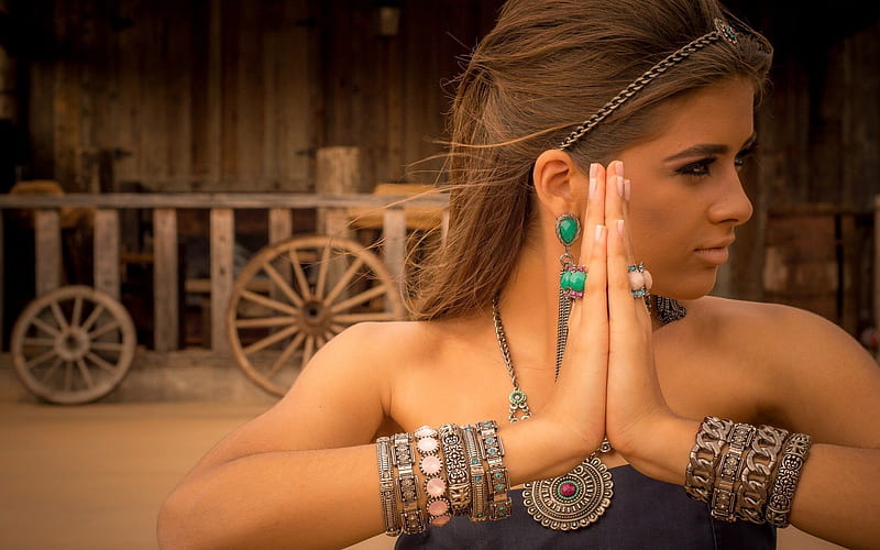 girls, indian, makeup, beautiful girl, indian jewelry, HD wallpaper