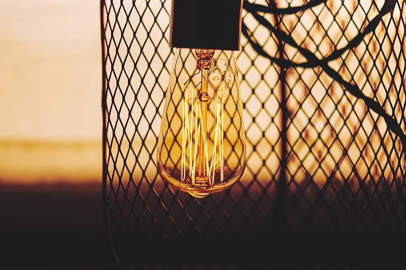 silhouette of light bulb near chain-link fence, HD wallpaper