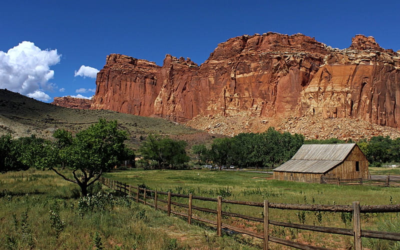 Capital Reef Nat'l. Park, Utah, fence, USA, nature, canyons, barn, HD ...