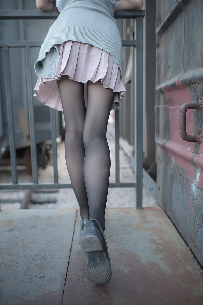 silk stockings, short skirt, pleated skirt, uniform, HD phone wallpaper