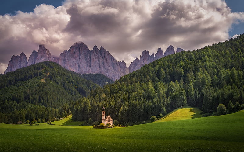 Italy, Saint St Johann Church, summer, San Giovanni Church, Geisler Spitzen, Dolomites, Val di Funes, Trentino, HD wallpaper