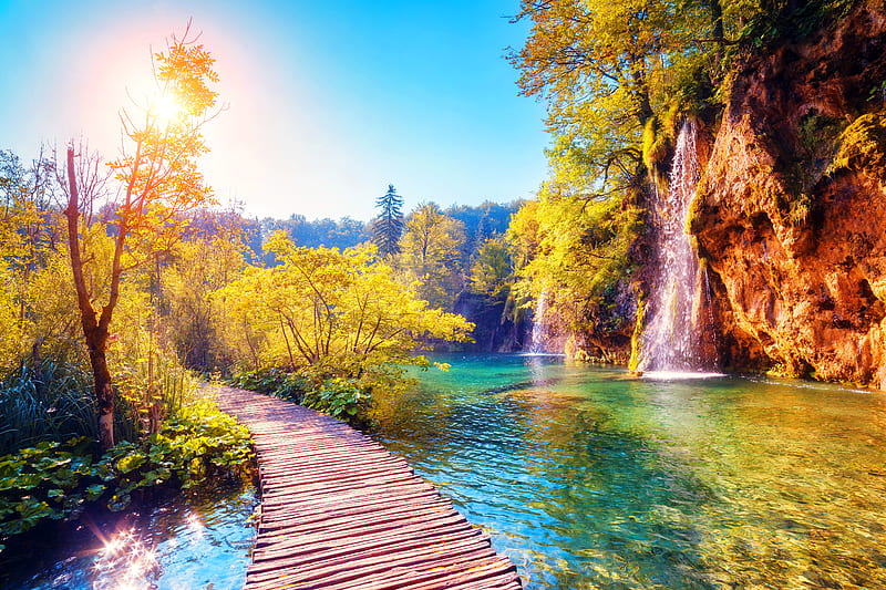 Plitvice lakes NP in autumn, fall, lakes, autumn, golden, bonito, foliage, national park, waterfall, Plitvice, HD wallpaper