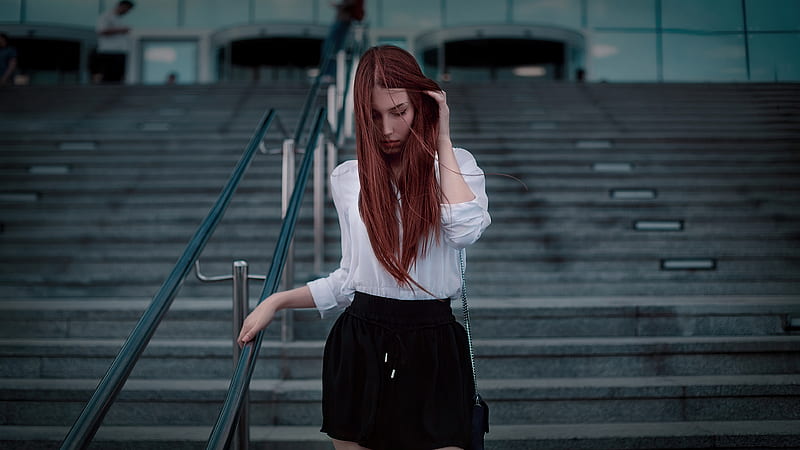 Redhead Girl Walking Down Stairs, redhead, girls, model, HD wallpaper