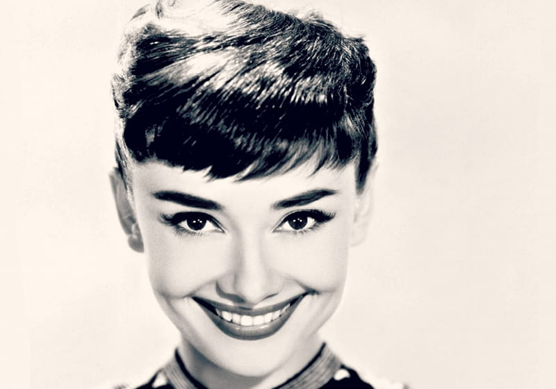 Audrey Hepburn, bw, girl, actress, black, smile, white, woman, HD wallpaper