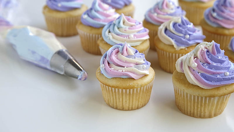 Colorful Creamy Cupcakes Food, HD wallpaper