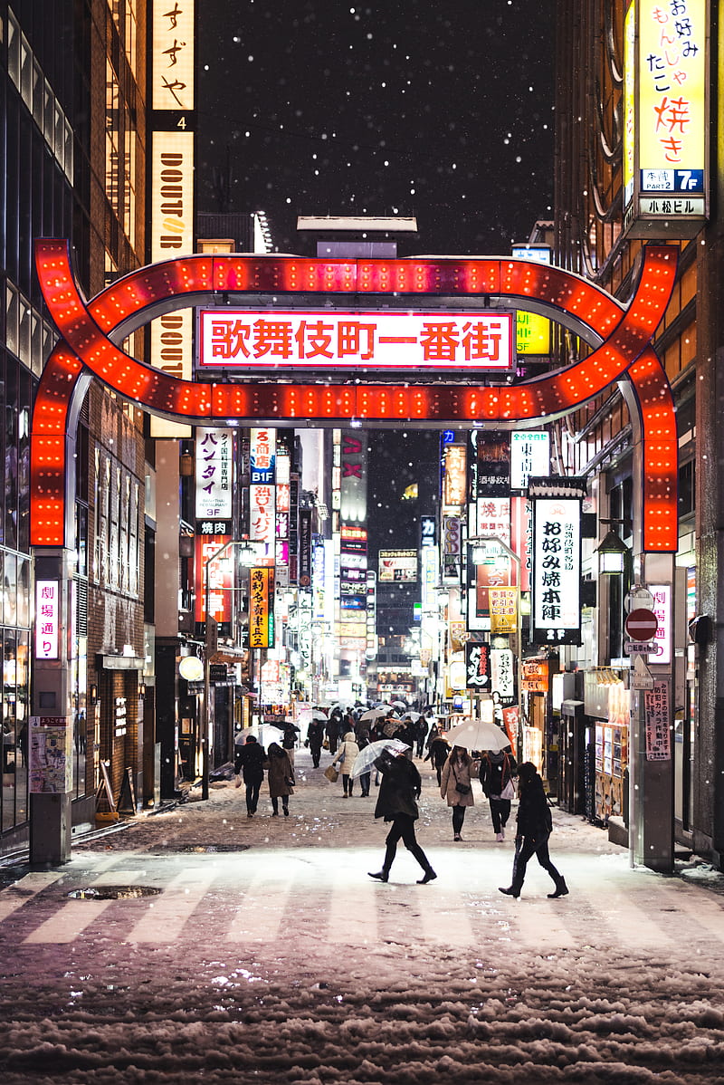 people walking on streets at night, HD phone wallpaper